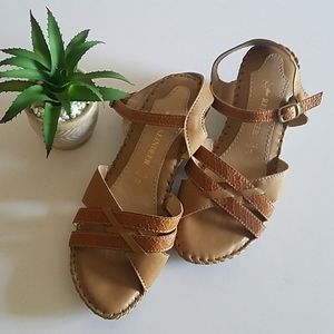 Reindeer Women's Wedge Sandals